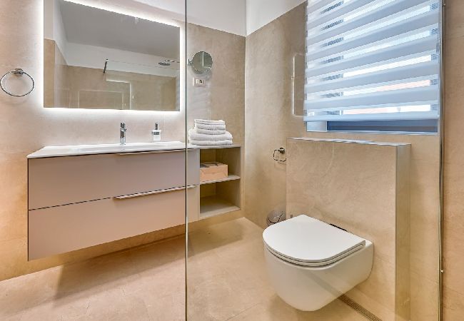 House in Labin - Holiday Home in Kapelica with Seaview, Terrace, Air condition, WIFI (5207-1) House in Labin - Holiday Home in Kapelica with Seaview, Terrace, Air condition, WIFI (5207-1)