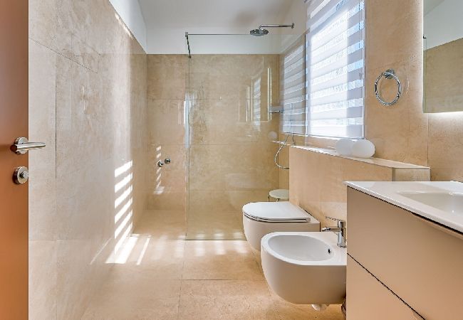 House in Labin - Holiday Home in Kapelica with Seaview, Terrace, Air condition, WIFI (5207-1) House in Labin - Holiday Home in Kapelica with Seaview, Terrace, Air condition, WIFI (5207-1)