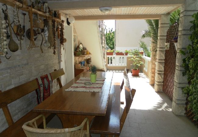 Apartment in Vodice - Apartment in Vodice with Seaview, Balcony, Air condition, WIFI (82-2) Apartment in Vodice - Apartment in Vodice with Seaview, Balcony, Air condition, WIFI (82-2)