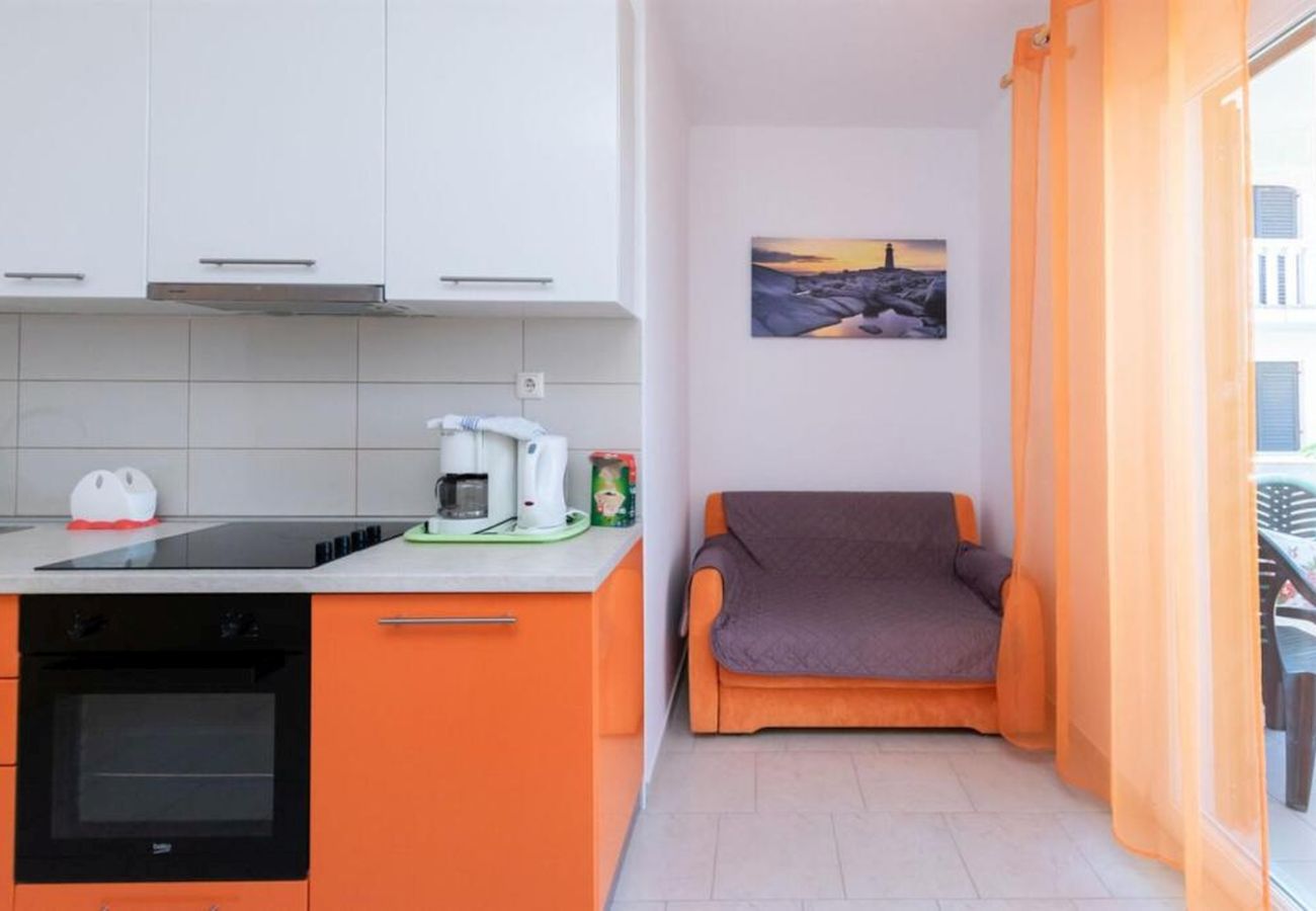 Apartment in Lopar - Apartment in Lopar with sea view, balcony, air conditioning, Wi-Fi (4419-4)