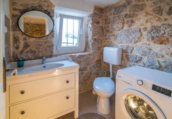 House in Garica - Holiday house / Island of Krk, with pool, terrace, air conditioning, Wi-Fi, washing machine (5234-1) House in Garica - Holiday house / Island of Krk, with pool, terrace, air conditioning, Wi-Fi, washing machine (5234-1)