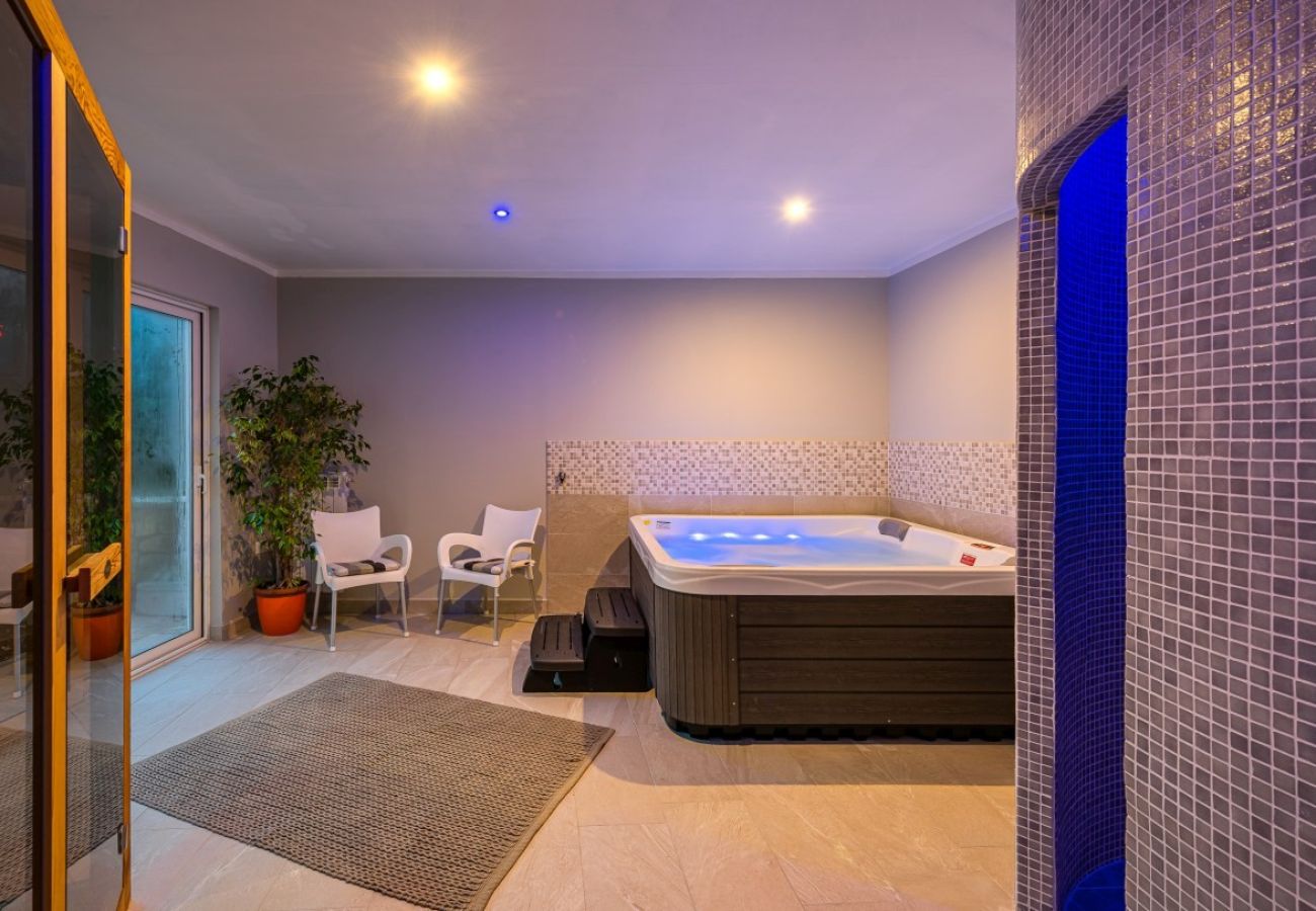 Studio in Drenje - Studio in Drenje with sea view, terrace, air conditioning, Wi-Fi (5235-9)
