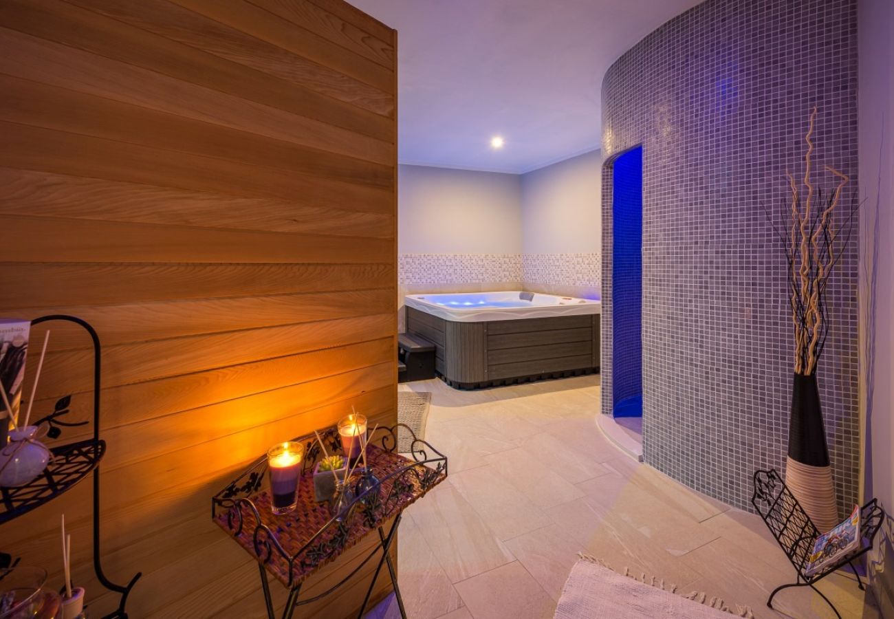 Studio in Drenje - Studio in Drenje with sea view, terrace, air conditioning, Wi-Fi (5235-9)