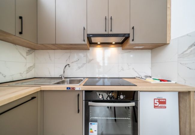 Apartment in Rab - Apartment in Barbat with sea view, dishwasher, air conditioning (660-6) Apartment in Rab - Apartment in Barbat with sea view, dishwasher, air conditioning (660-6)