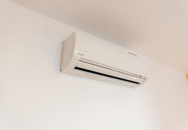 Apartment in Rab - Apartment in Barbat with sea view, dishwasher, air conditioning (660-6) Apartment in Rab - Apartment in Barbat with sea view, dishwasher, air conditioning (660-6)