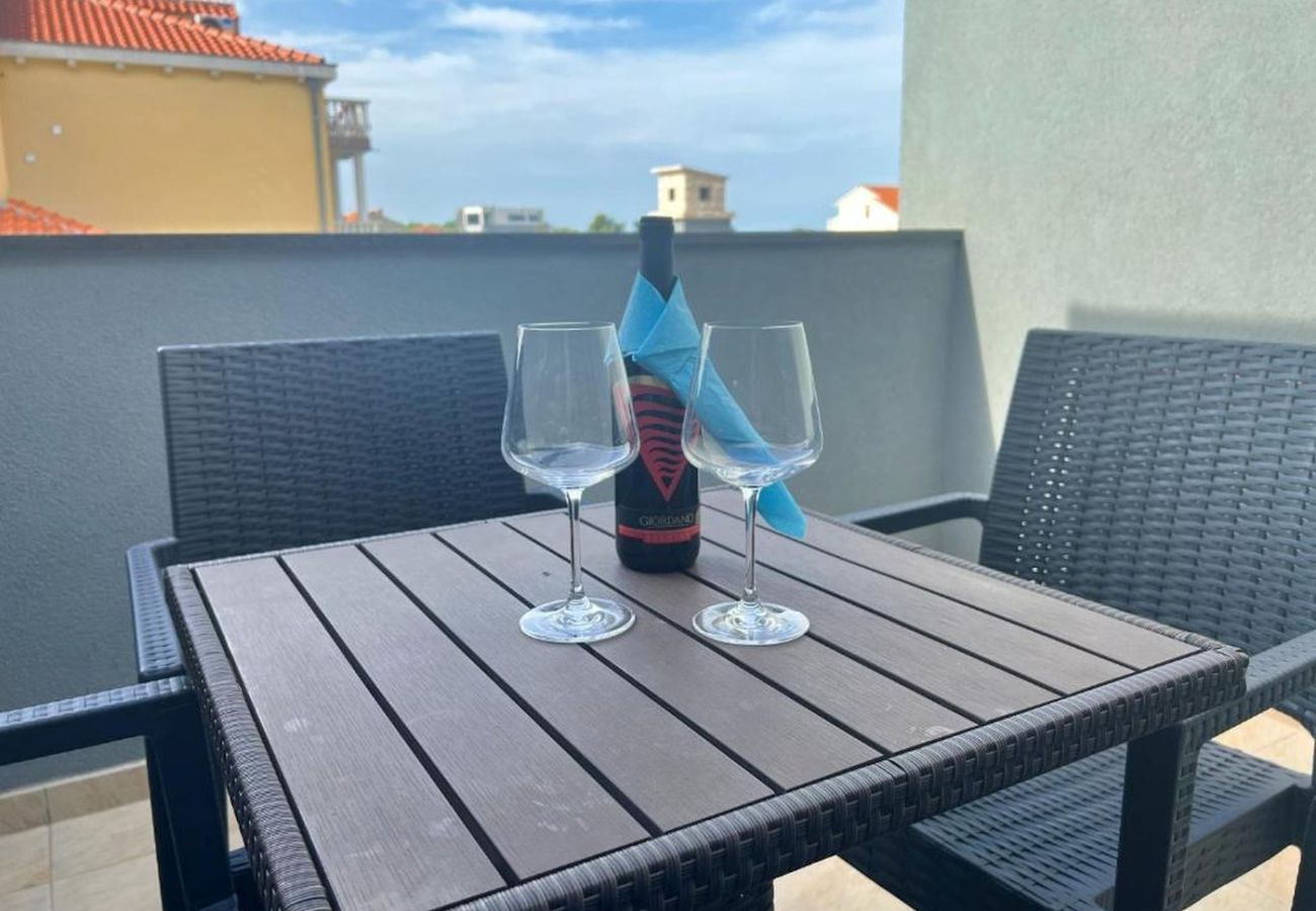 Apartment in Nin - Apartment in Zaton (Zadar) with Terrace, Air condition, WIFI (4141-11)