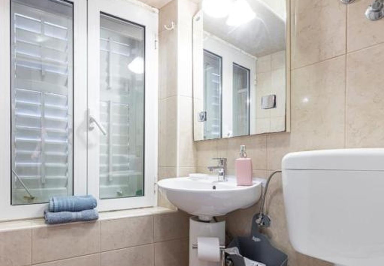 Apartment in Dubrovnik - Apartment 5242-1 for 2 Pers. in Dubrovnik