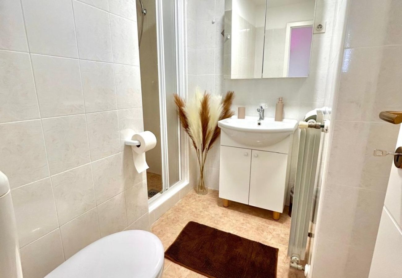 Apartment in Medulin - Apartment 112-7 for 2 Pers. in Medulin 