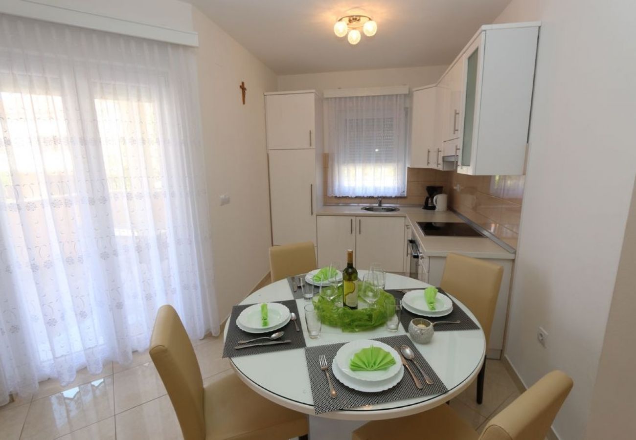 Apartamento en Medulin - Apartamento en Medulin con Terraza, Acondicionador, WIFI, Lavadora (64-1)