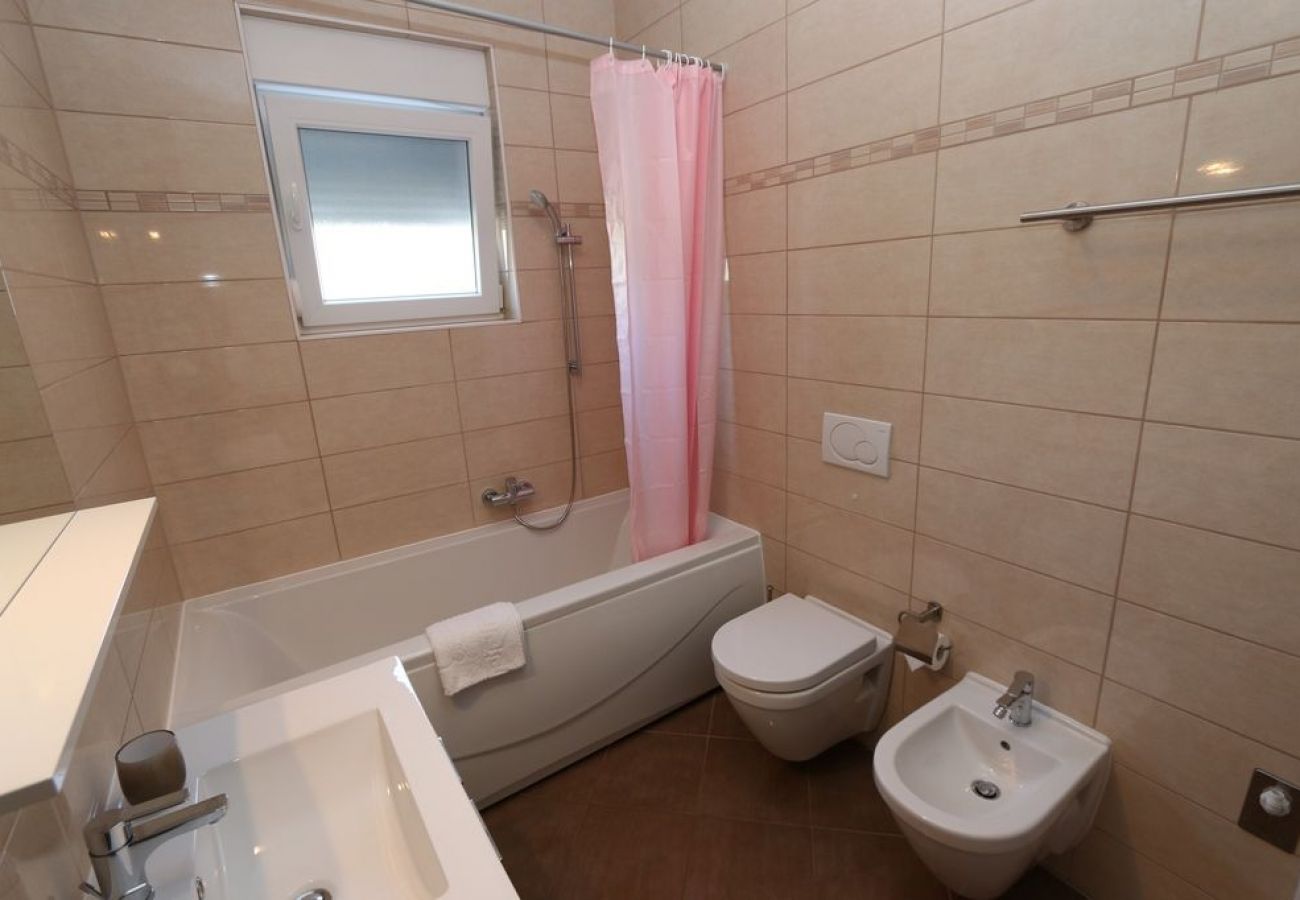 Apartamento en Medulin - Apartamento en Medulin con Terraza, Acondicionador, WIFI, Lavadora (64-1)