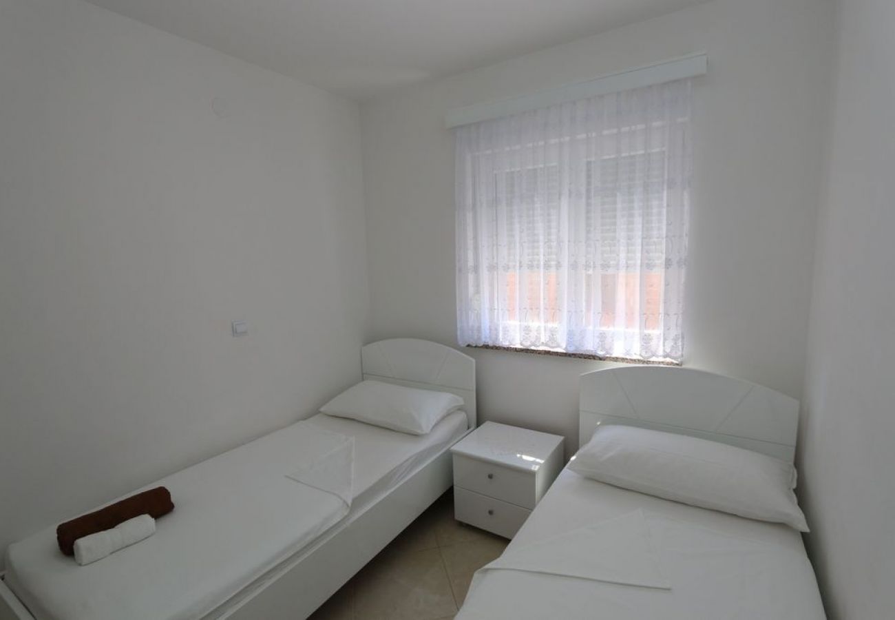 Apartamento en Medulin - Apartamento en Medulin con Terraza, Acondicionador, WIFI, Lavadora (64-1)