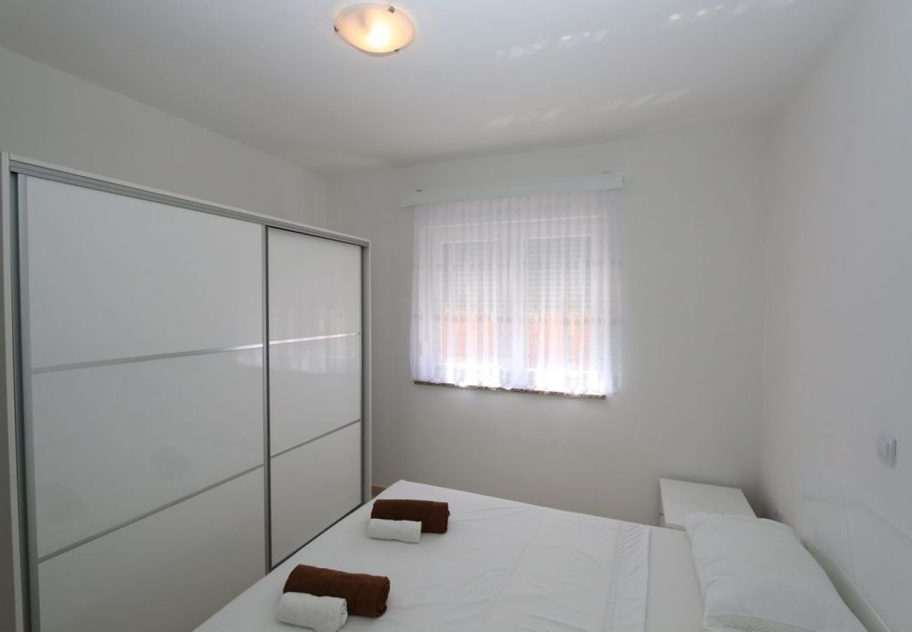 Apartamento en Medulin - Apartamento en Medulin con Terraza, Acondicionador, WIFI, Lavadora (64-1)