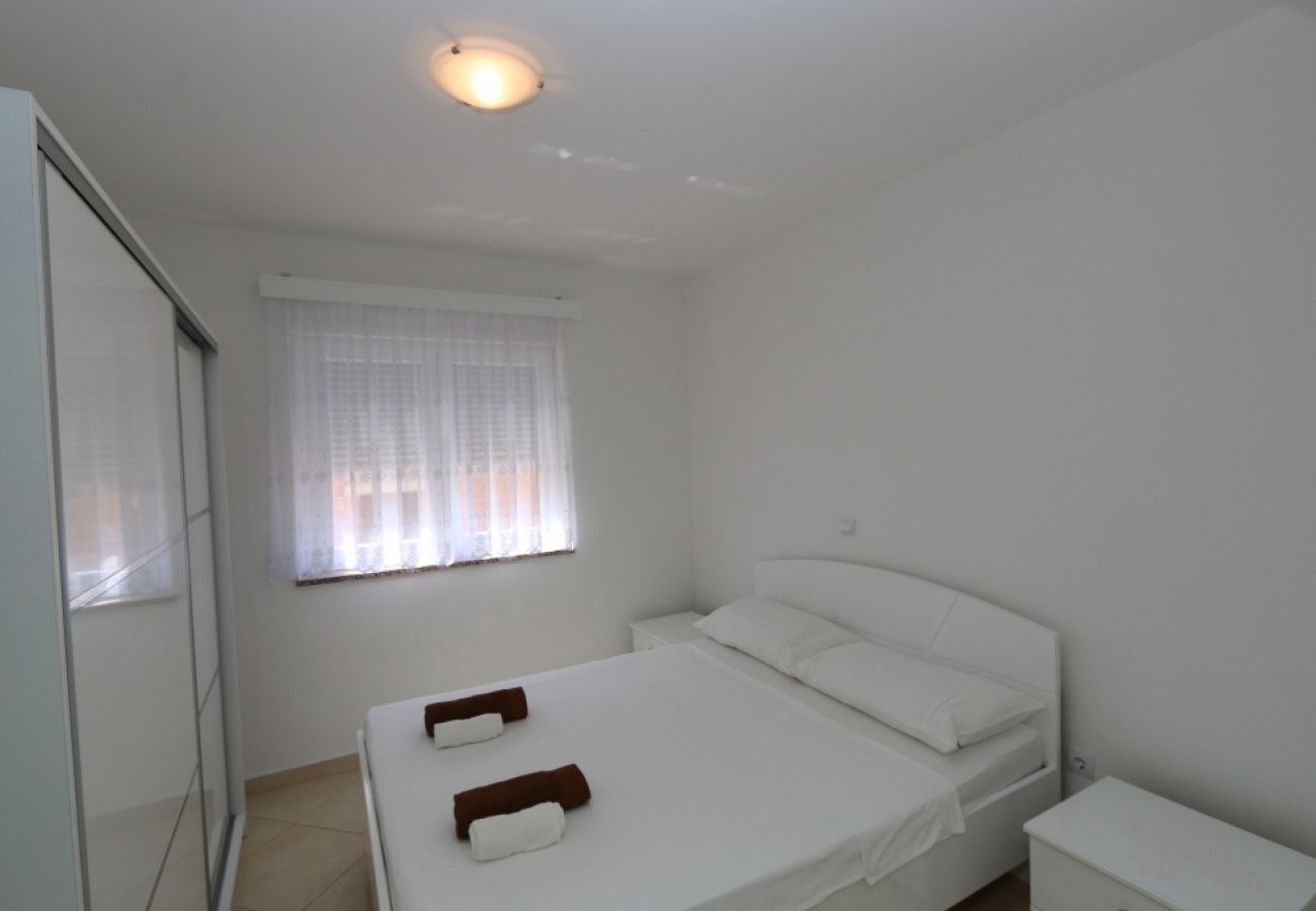 Apartamento en Medulin - Apartamento en Medulin con Terraza, Acondicionador, WIFI, Lavadora (64-3)