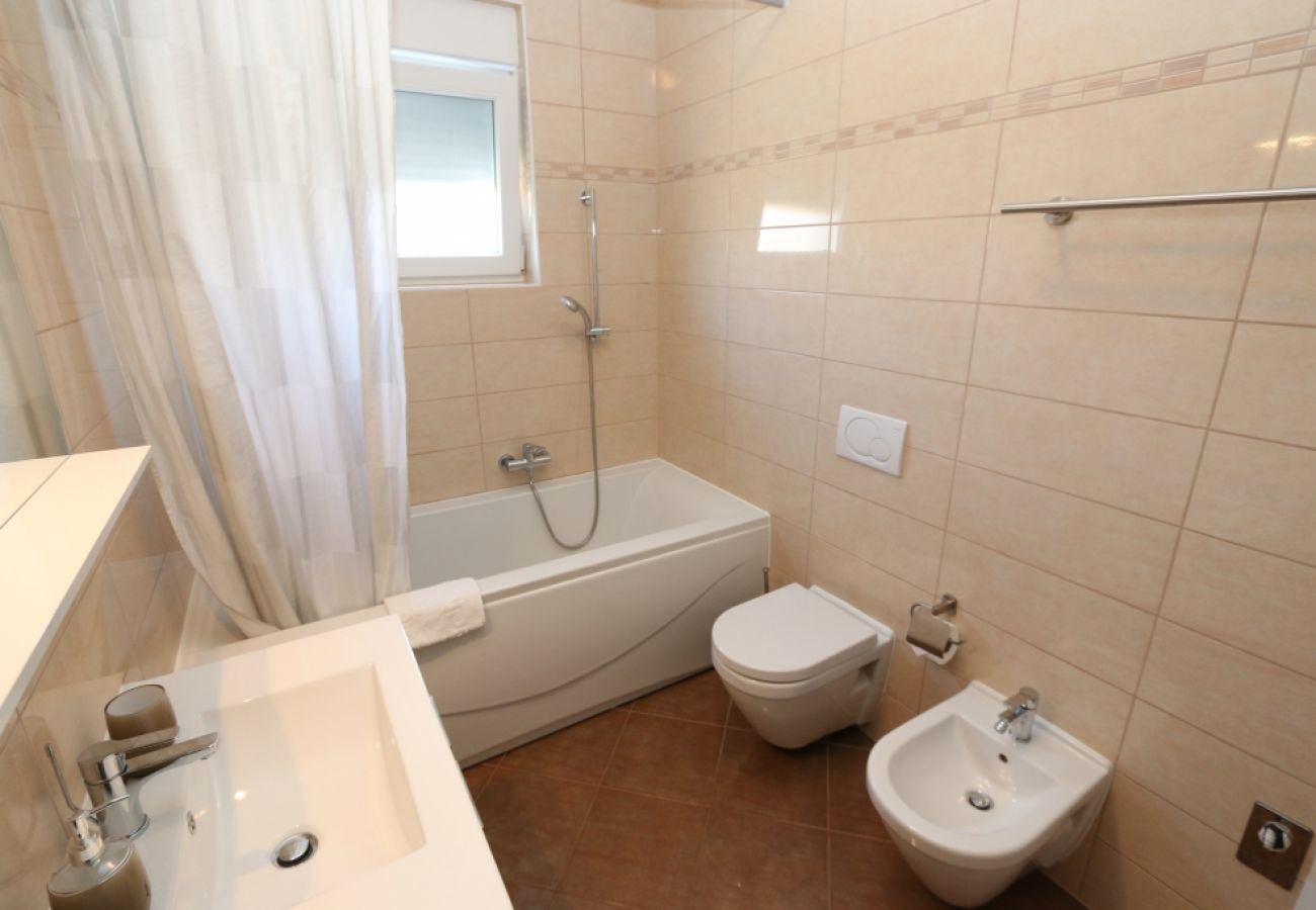 Apartamento en Medulin - Apartamento en Medulin con Terraza, Acondicionador, WIFI, Lavadora (64-3)