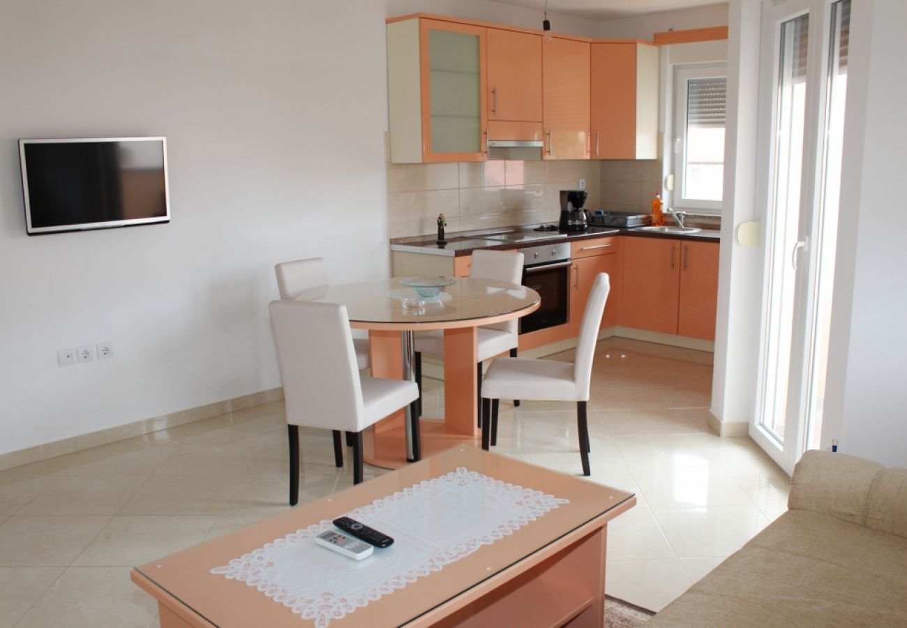 Apartamento en Medulin - Apartamento en Medulin con Terraza, Acondicionador, WIFI, Lavadora (64-4)