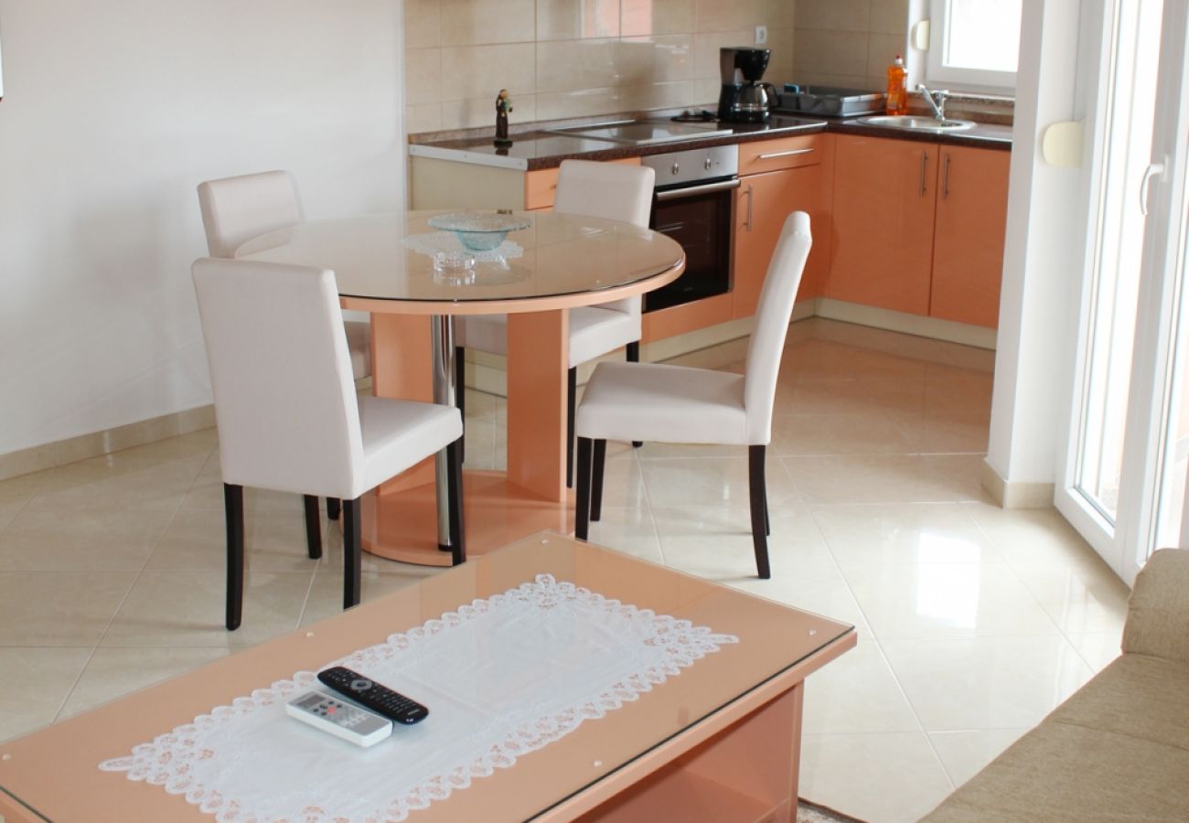 Apartamento en Medulin - Apartamento en Medulin con Terraza, Acondicionador, WIFI, Lavadora (64-4)