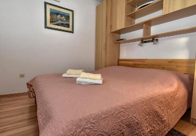 Apartamento en Pisak - Apartamento en Pisak con Terraza, Acondicionador, WIFI, Lavadora (77-1) Apartamento en Pisak - Apartamento en Pisak con Terraza, Acondicionador, WIFI, Lavadora (77-1)