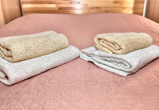 Apartamento en Pisak - Apartamento en Pisak con Terraza, Acondicionador, WIFI, Lavadora (77-1) Apartamento en Pisak - Apartamento en Pisak con Terraza, Acondicionador, WIFI, Lavadora (77-1)