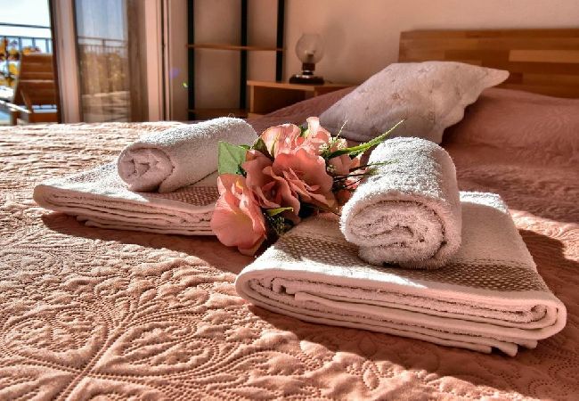 Apartamento en Pisak - Apartamento en Pisak con Seaview, Terraza, Acondicionador, WIFI (77-4) Apartamento en Pisak - Apartamento en Pisak con Seaview, Terraza, Acondicionador, WIFI (77-4)