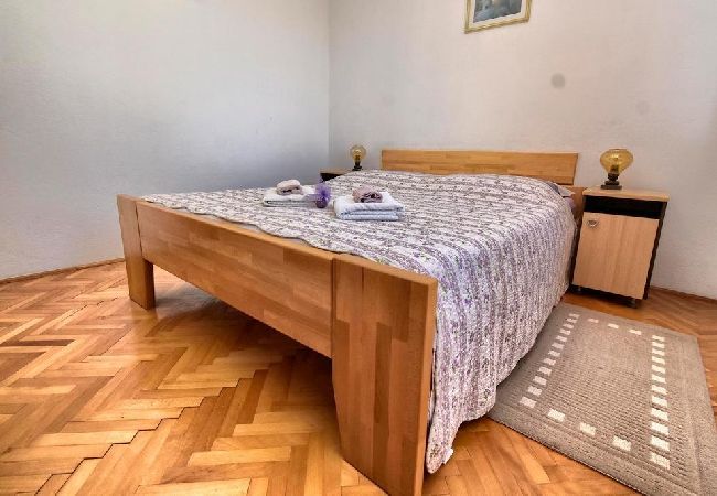 Apartamento en Pisak - Apartamento en Pisak con Seaview, Terraza, Acondicionador, WIFI (77-4) Apartamento en Pisak - Apartamento en Pisak con Seaview, Terraza, Acondicionador, WIFI (77-4)