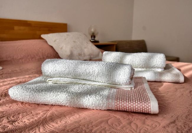Apartamento en Pisak - Apartamento en Pisak con Seaview, Terraza, Acondicionador, WIFI (77-4) Apartamento en Pisak - Apartamento en Pisak con Seaview, Terraza, Acondicionador, WIFI (77-4)