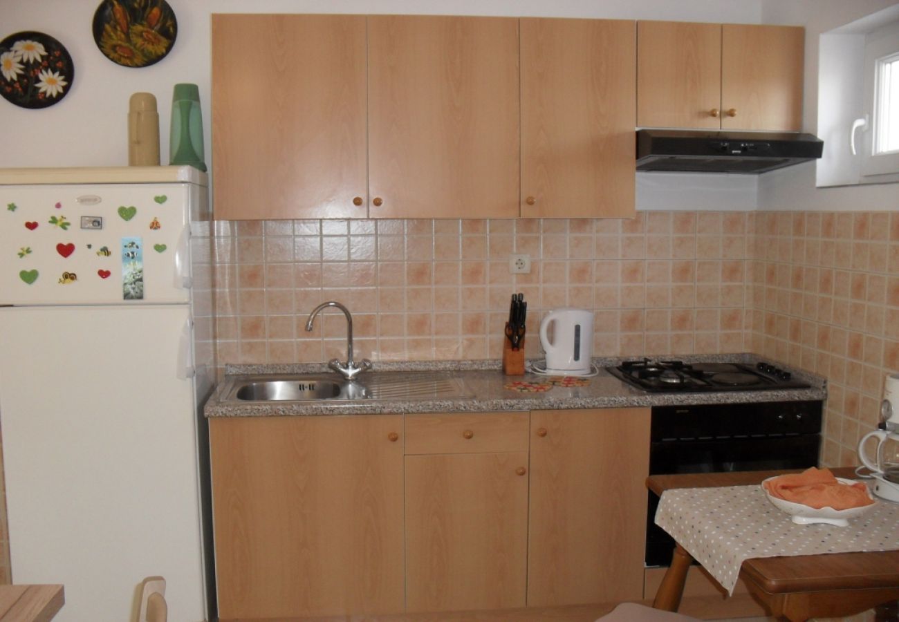 Apartamento en Lopar - Apartamento en Lopar con Terraza, Acondicionador, WIFI, Lavadora (87-2)