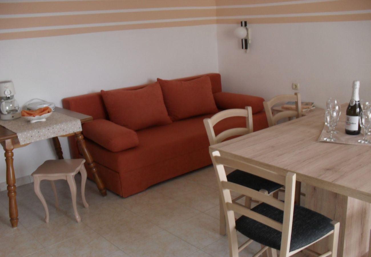 Apartamento en Lopar - Apartamento en Lopar con Terraza, Acondicionador, WIFI, Lavadora (87-2)