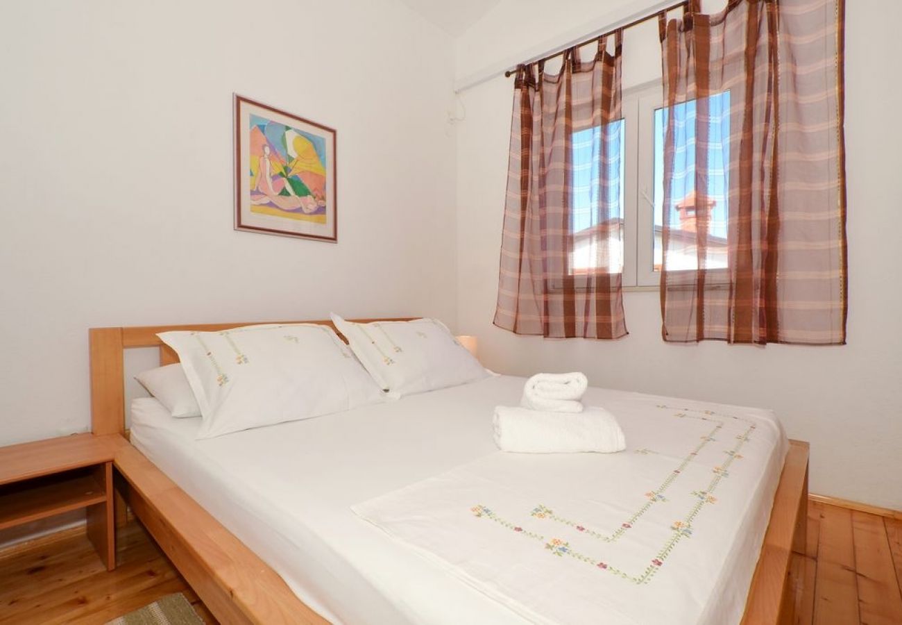 Apartamento en Seget Vranjica - Apartamento en Seget Vranjica con Seaview, Balcón, Acondicionador, WIFI (91-2)