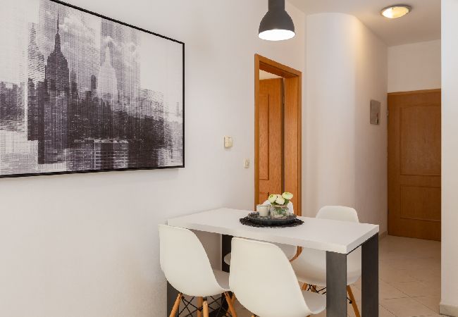 Apartamento en Vodice - Apartamento en Vodice con Seaview, Terraza, Acondicionador, WIFI (94-1) Apartamento en Vodice - Apartamento en Vodice con Seaview, Terraza, Acondicionador, WIFI (94-1)