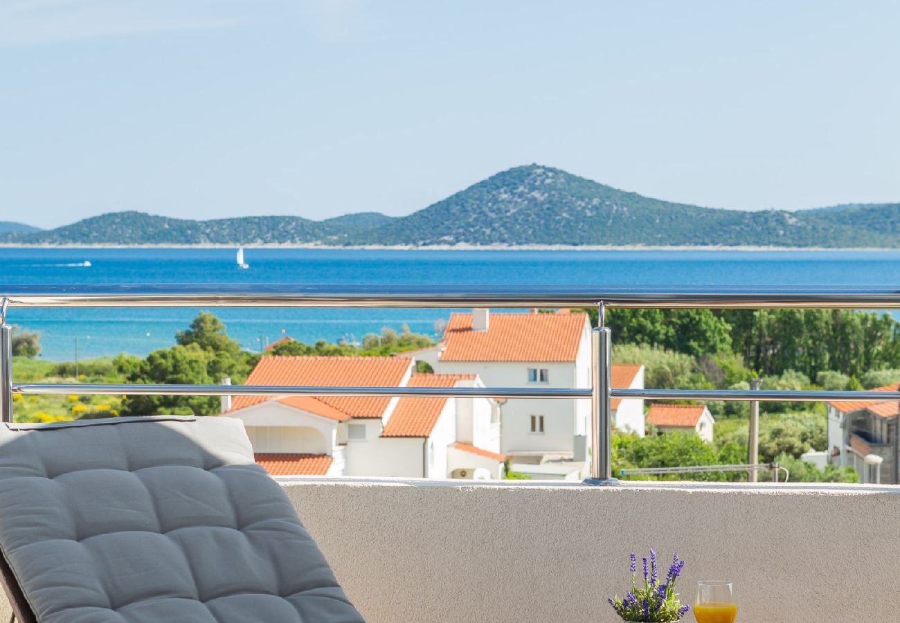 Apartamento en Vodice - Apartamento en Vodice con Seaview, Terraza, Acondicionador, WIFI (94-9)