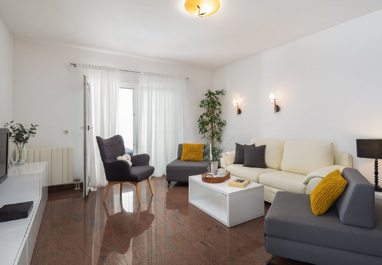 Apartamento en Vodice - Apartamento en Vodice con Seaview, Terraza, Acondicionador, WIFI (94-11)