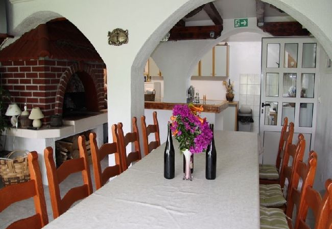 Apartamento en Duce - Apartamento en Duće con Loggia, Acondicionador, WIFI, Lavavajillas (122-5) Apartamento en Duce - Apartamento en Duće con Loggia, Acondicionador, WIFI, Lavavajillas (122-5)