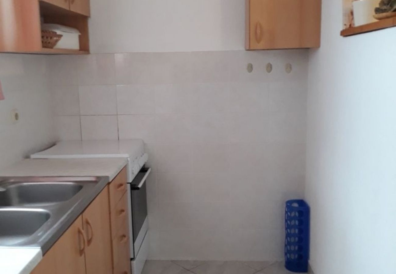 Apartamento en Murter - Apartamento en Murter con Terraza, Acondicionador, WIFI, Lavadora (125-3)