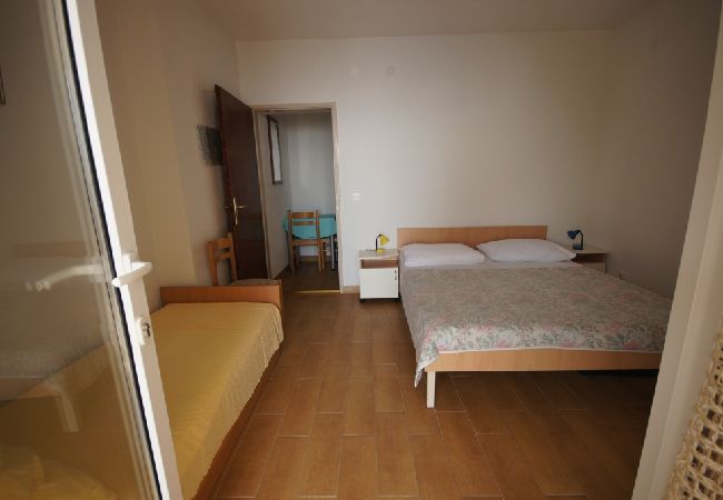 Apartamento en Brela - Apartamento en Brela con Seaview, Terraza, Acondicionador, WIFI (75-2) Apartamento en Brela - Apartamento en Brela con Seaview, Terraza, Acondicionador, WIFI (75-2)