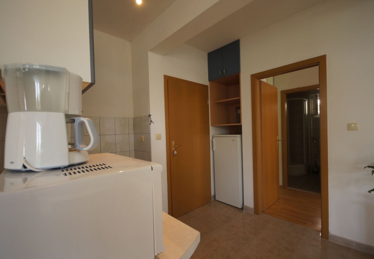 Apartamento en Brela - Apartamento en Brela con Seaview, Terraza, Acondicionador, WIFI (75-5)