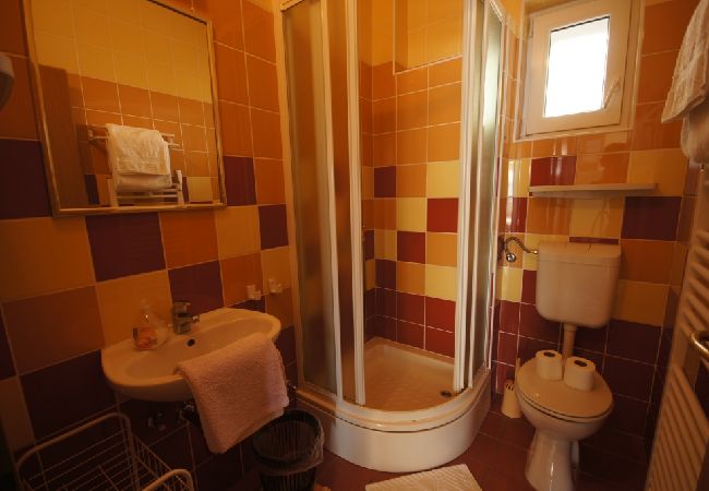 Apartamento en Brela - Apartamento en Brela con Seaview, Terraza, Acondicionador, WIFI (75-7) Apartamento en Brela - Apartamento en Brela con Seaview, Terraza, Acondicionador, WIFI (75-7)