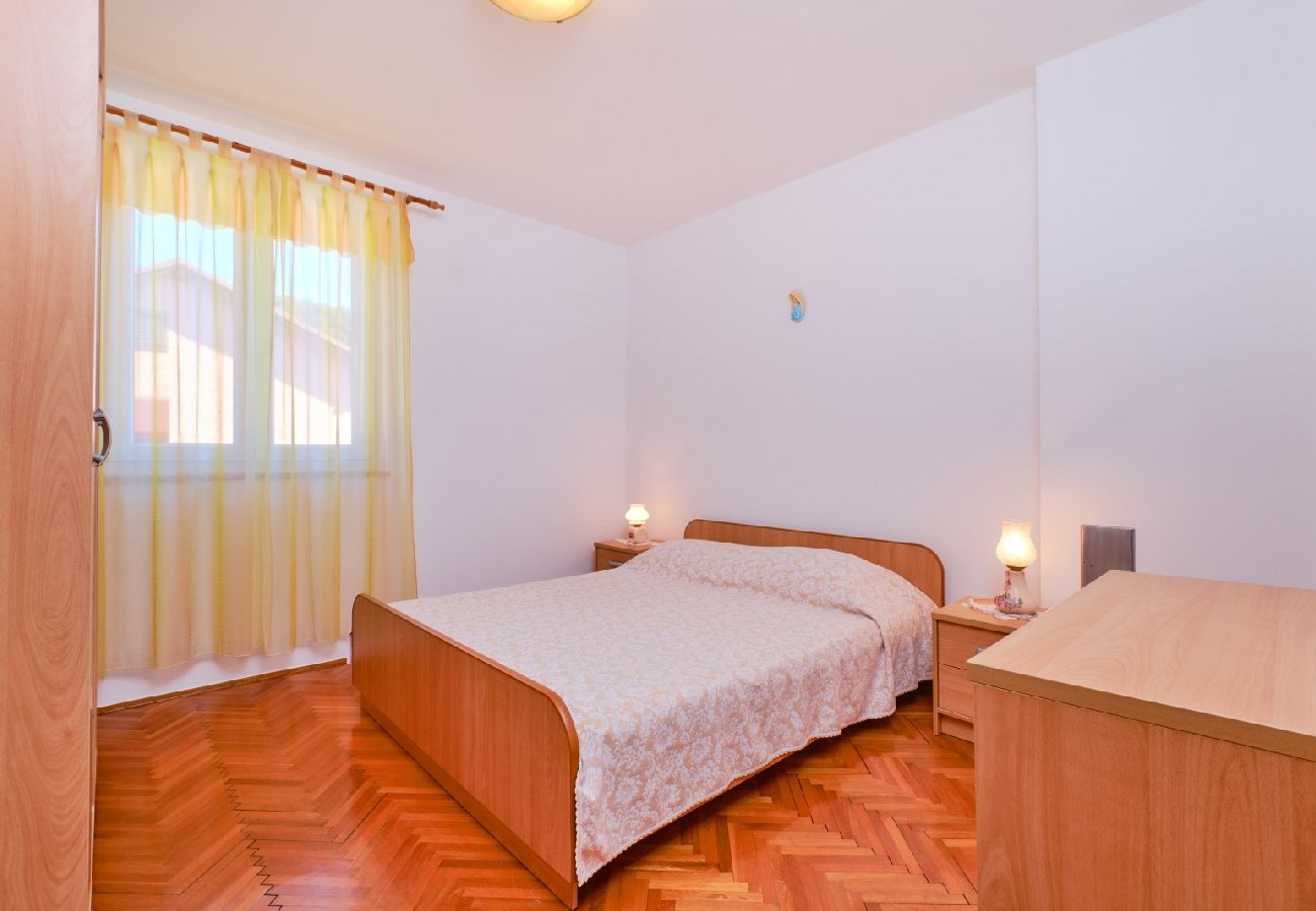 Apartamento en Mali Lošinj - Apartamento en Mali Lošinj con Seaview, Terraza, Acondicionador, WIFI (137-2)