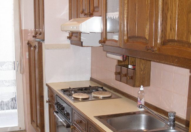 Apartamento en Duce - Apartamento en Duće con Seaview, Terraza, Acondicionador, WIFI (192-2) Apartamento en Duce - Apartamento en Duće con Seaview, Terraza, Acondicionador, WIFI (192-2)