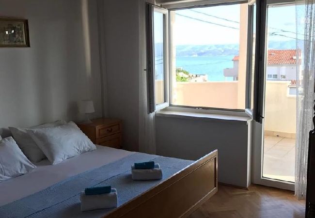 Apartamento en Duce - Apartamento en Duće con Seaview, Terraza, Acondicionador, WIFI (192-2) Apartamento en Duce - Apartamento en Duće con Seaview, Terraza, Acondicionador, WIFI (192-2)