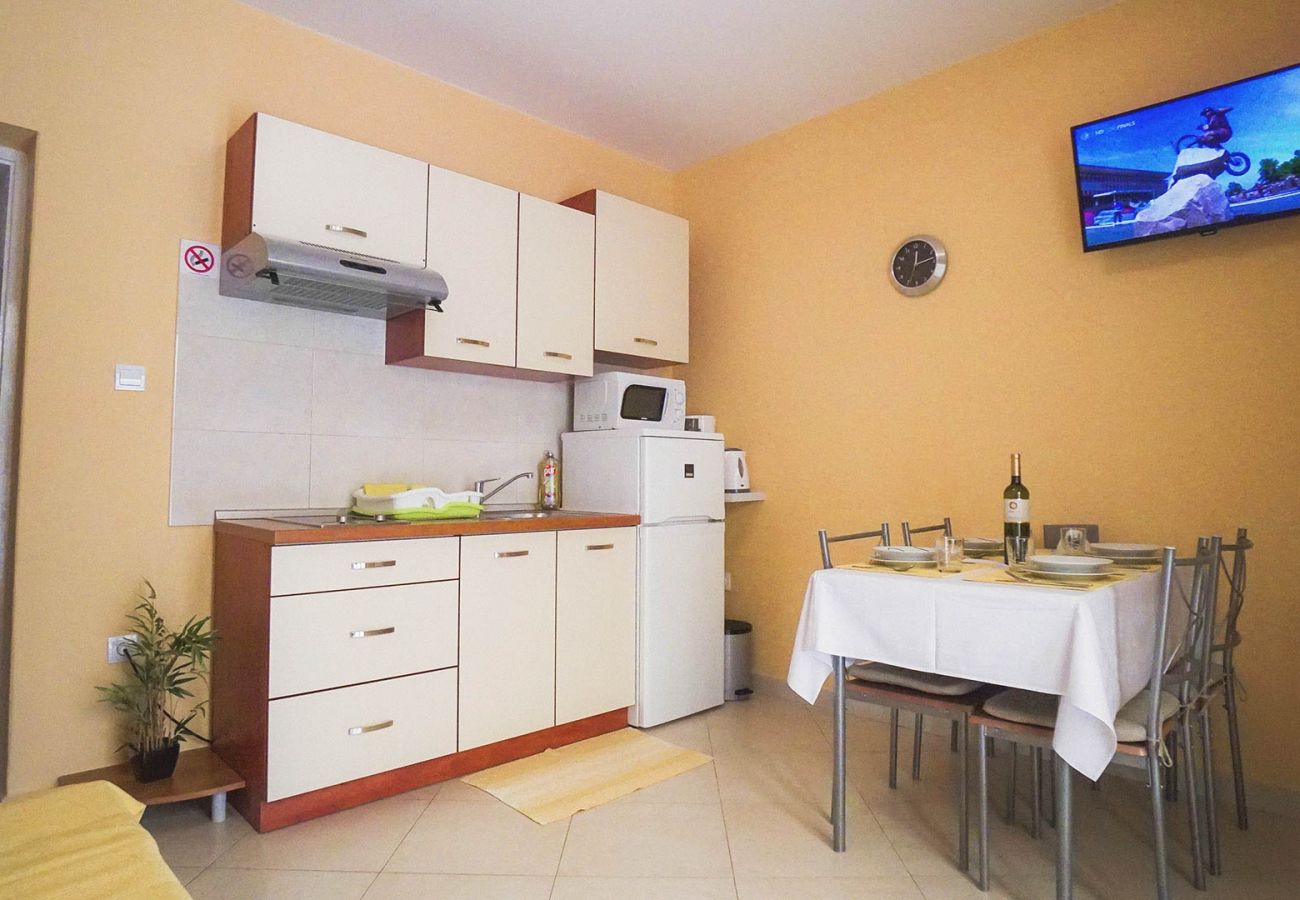 Apartamento en Porec - Apartamento en Poreč con Balcón, Acondicionador, WIFI (228-1)