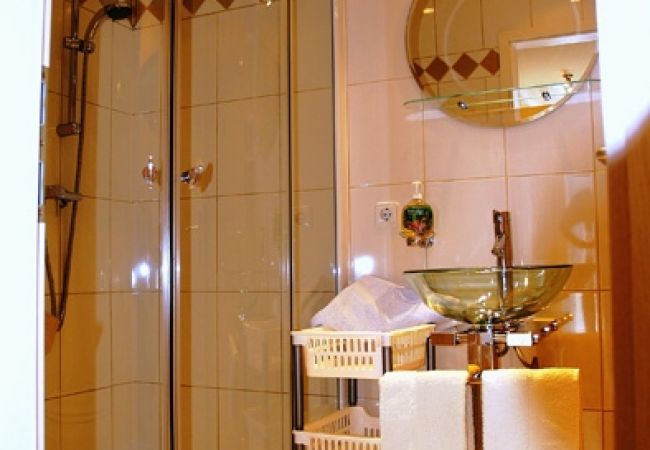 Apartamento en Rovinj - Apartamento en Rovinj con Balcón, Acondicionador, WIFI (230-1) Apartamento en Rovinj - Apartamento en Rovinj con Balcón, Acondicionador, WIFI (230-1)