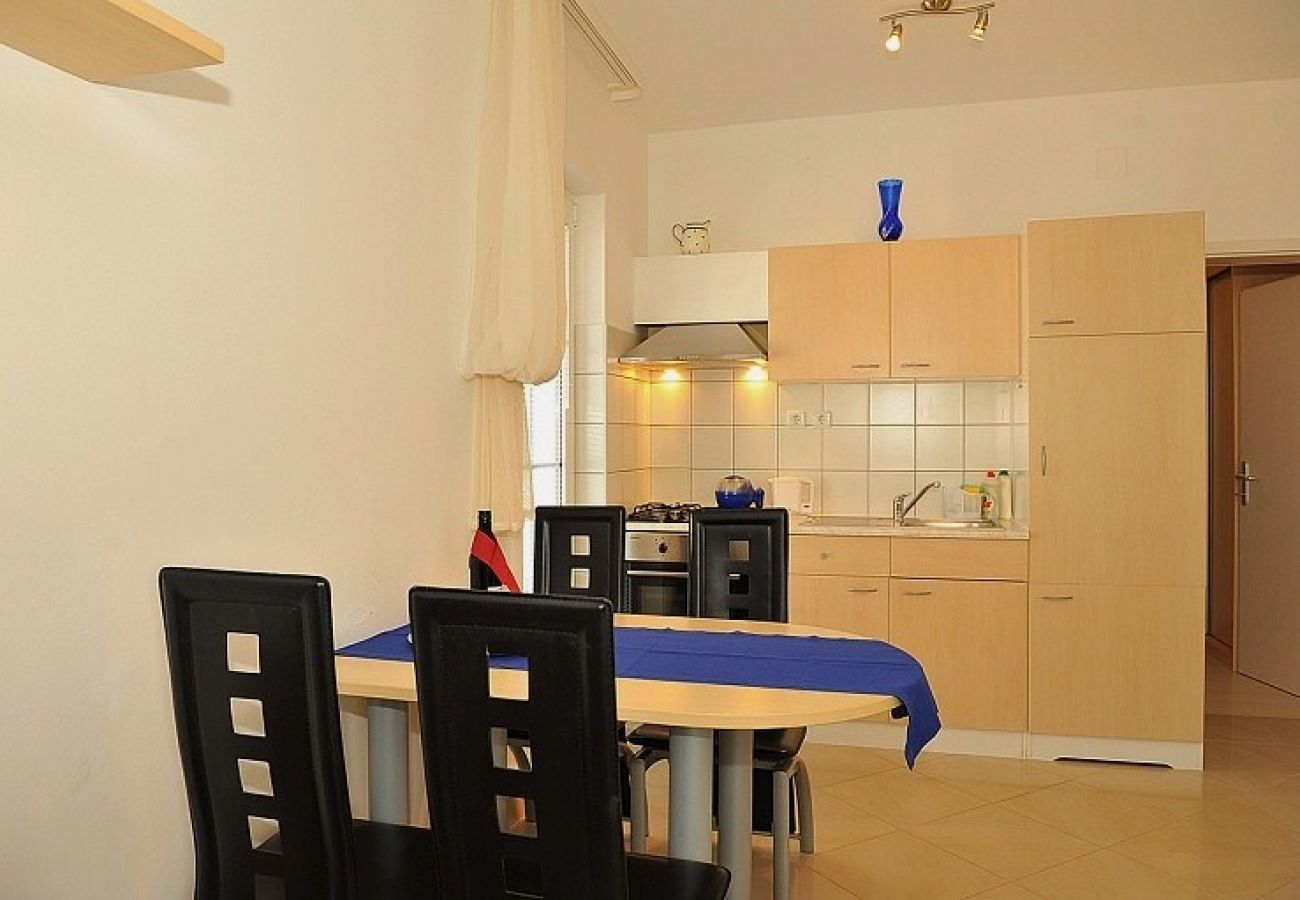 Apartamento en Rovinj - Apartamento en Rovinj con Balcón, Acondicionador, WIFI (230-1)