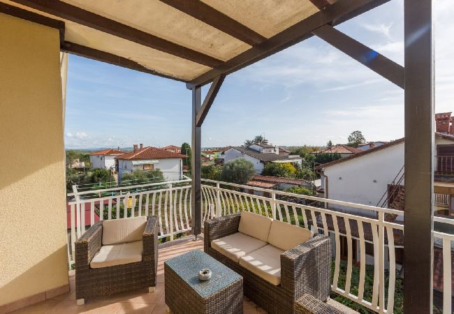 Apartamento en Umag - Apartamento en Umag con Terraza, Acondicionador, WIFI, Lavadora (244-2) Apartamento en Umag - Apartamento en Umag con Terraza, Acondicionador, WIFI, Lavadora (244-2)