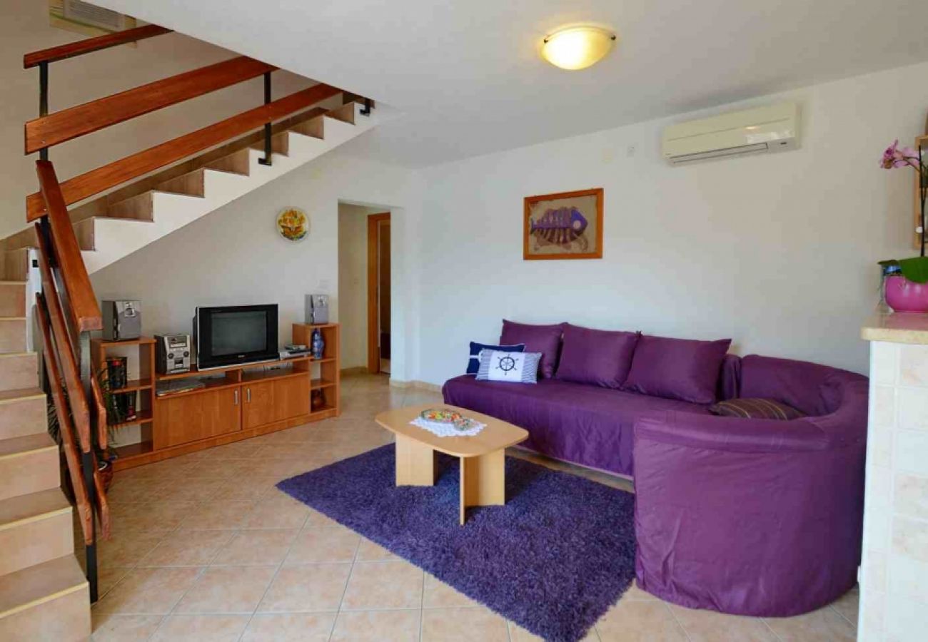 Casa en Rabac - Casa de vacaciones en Rabac con Seaview, Acondicionador, WIFI, Lavadora (577-1)