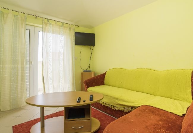 Apartamento en Umag - Apartamento en Umag con Balcón, Acondicionador, WIFI (653-2) Apartamento en Umag - Apartamento en Umag con Balcón, Acondicionador, WIFI (653-2)