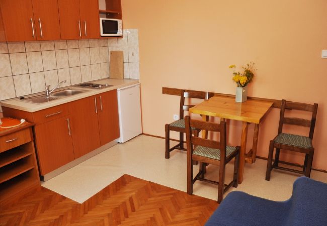 Apartamento en Rab - Apartamento en Barbat con Seaview, Balcón, Acondicionador (660-1) Apartamento en Rab - Apartamento en Barbat con Seaview, Balcón, Acondicionador (660-1)