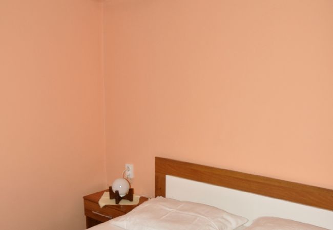 Apartamento en Rab - Apartamento en Barbat con Seaview, Balcón, Acondicionador (660-1) Apartamento en Rab - Apartamento en Barbat con Seaview, Balcón, Acondicionador (660-1)