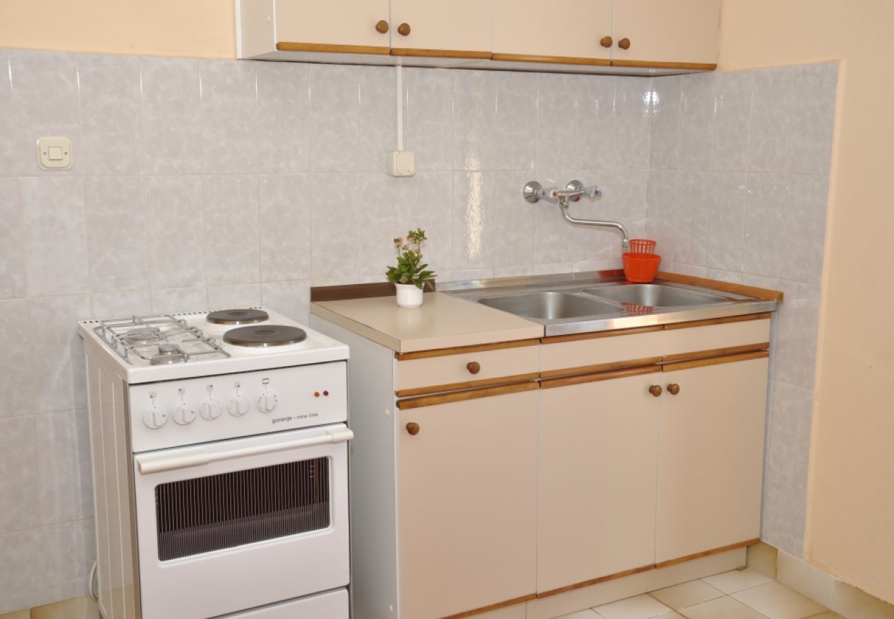 Apartamento en Rab - Apartamento en Barbat con Seaview, Balcón, Acondicionador (660-4)