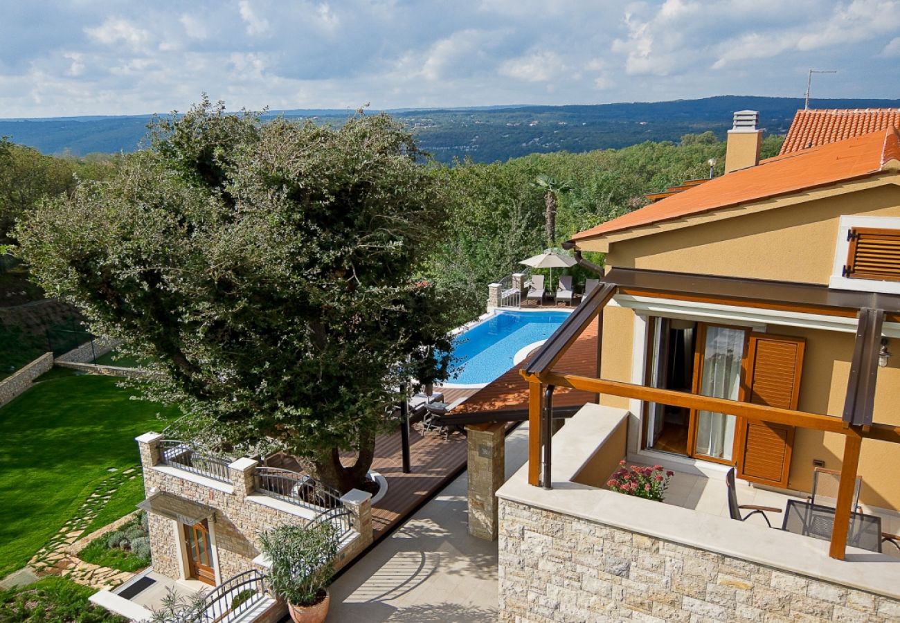 Casa en Labin - Casa de vacaciones en Labin con Terraza, Acondicionador, WIFI, Lavadora (688-1)