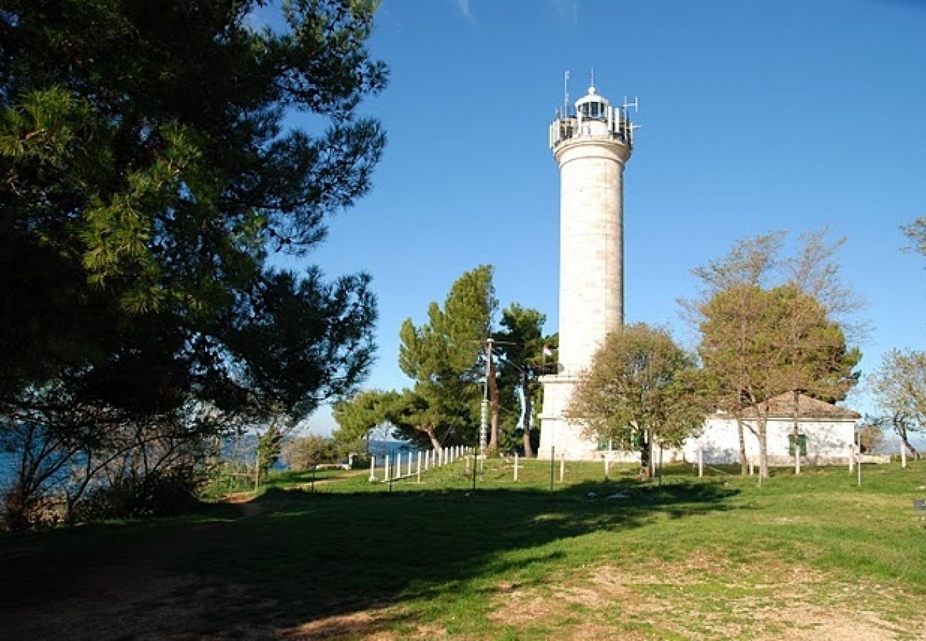 Casa en Savudrija - Casa de vacaciones en Savudrija con Terraza, Acondicionador, WIFI, Lavadora (123-11)